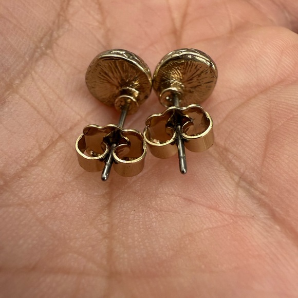 Vintage Avon Gold Tone light peachy pink Necklace & Earrings Set Signed SAQ - Picture 6 of 10